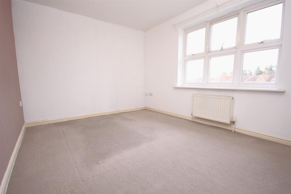Property photo 3 of 7 Img_9036.Jpg