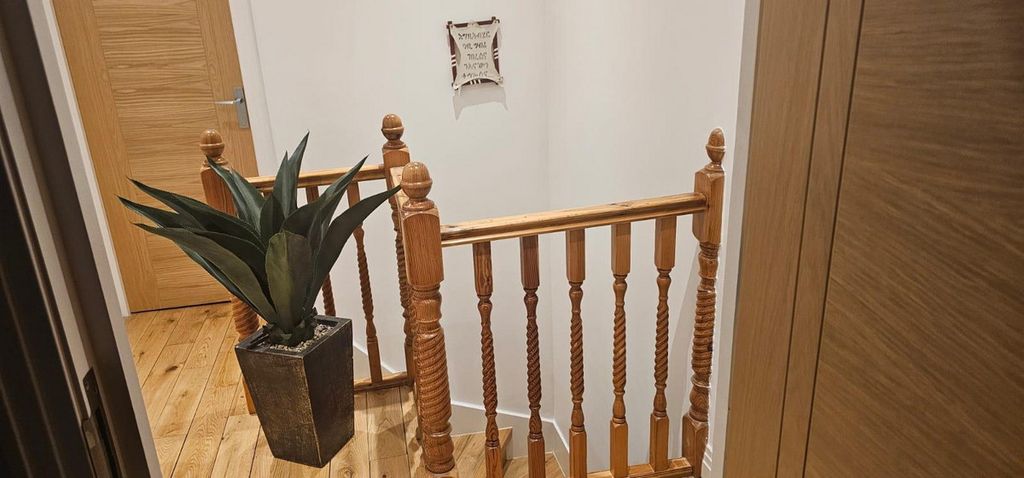 Additional image 14 of 5 bed semi-detached house for saleCostons Avenue, Greenford UB6
