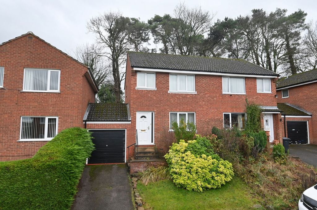 Property photo 1 of 4