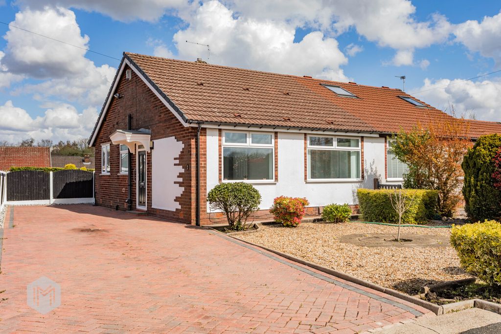 Property photo 1 of 17 Picture No. 05