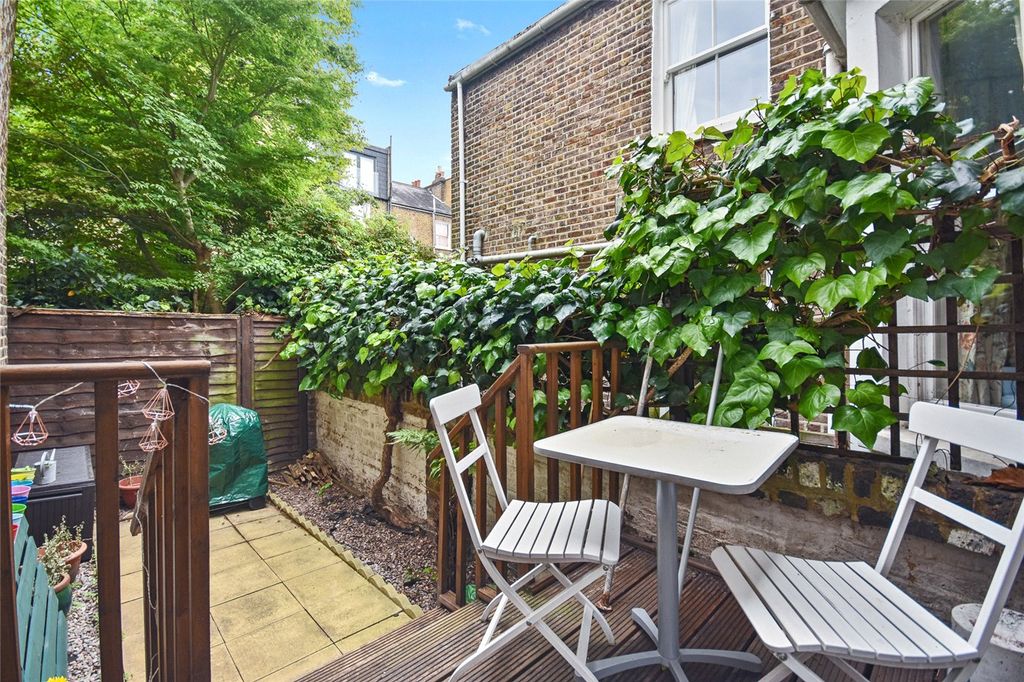 Property photo 2 of 13 Picture No. 03