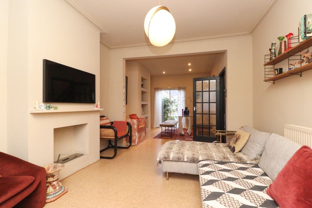 Property photo 2 of 14 Picture 2