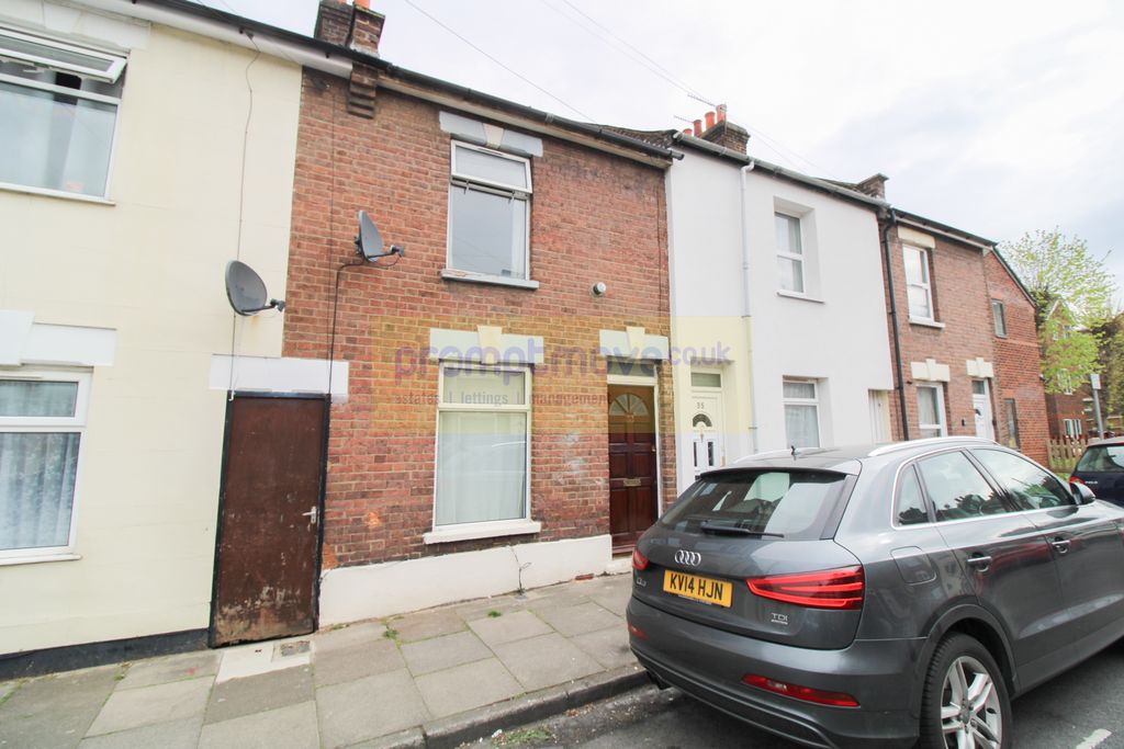 Property photo 1 of 10 Na