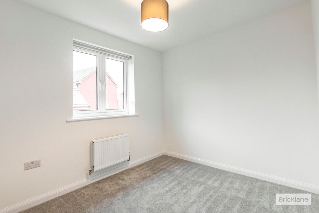 Property photo 1 of 11 Image