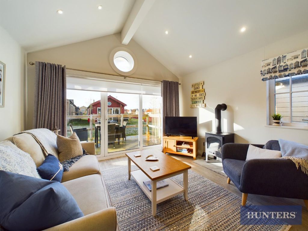 Property photo 3 of 22 Living Area