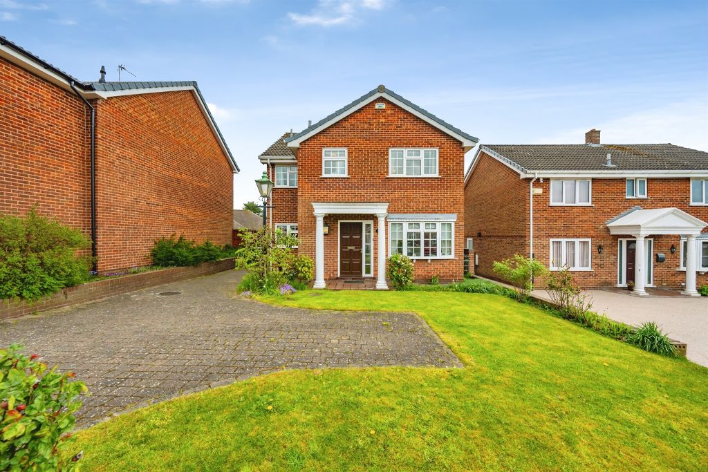 Property photo 1 of 18