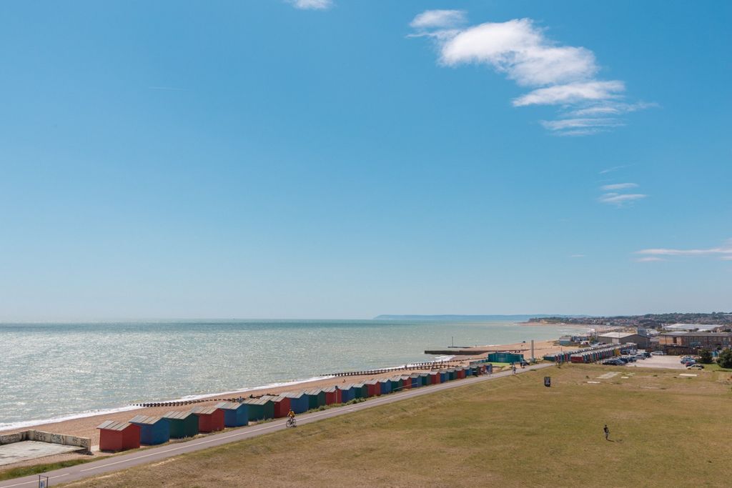 Property photo 1 of 29