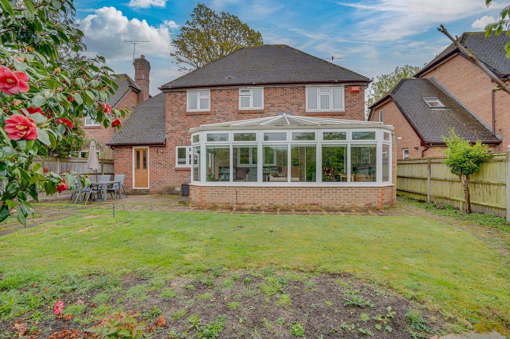 Property photo 3 of 22