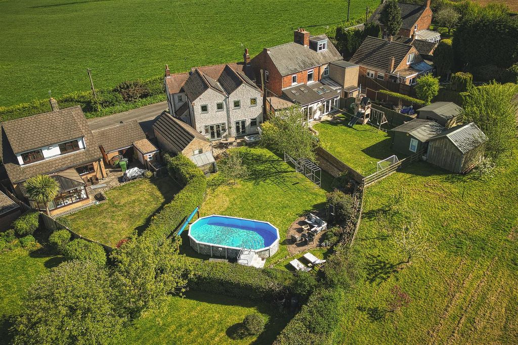 Property photo 2 of 52 Dji_0361_Hdr.Jpg