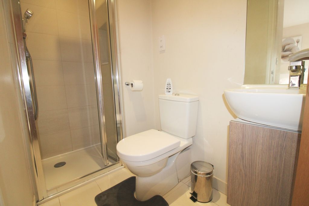 Property photo 3 of 9 Img_2465