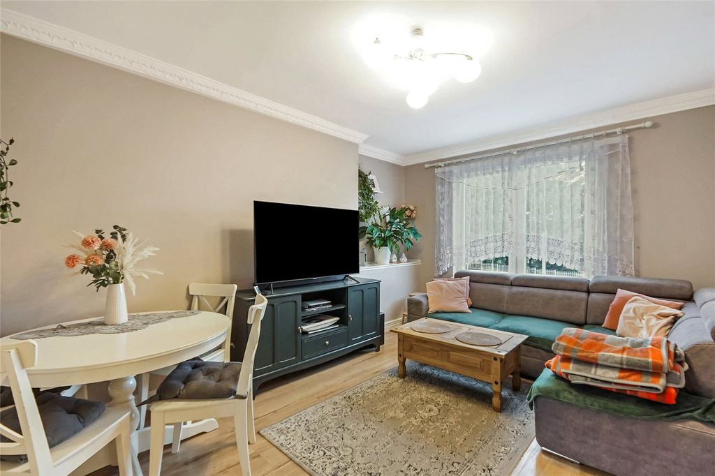 Property photo 2 of 19 Picture No. 03