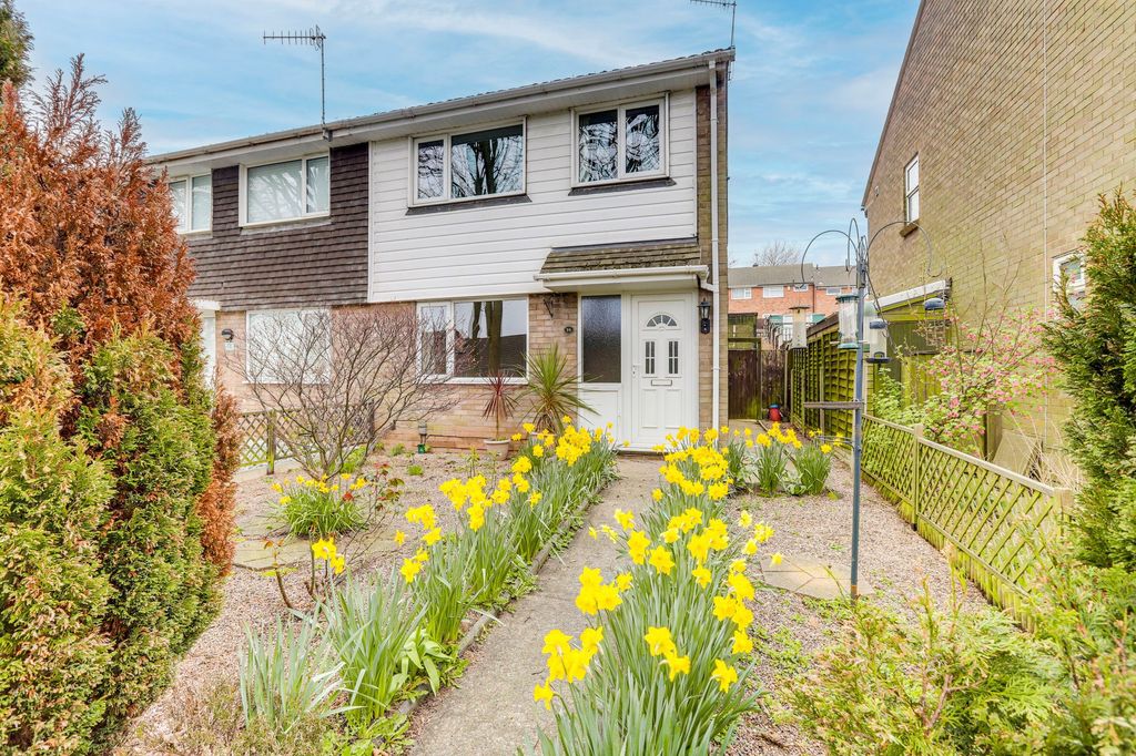 Property photo 1 of 26