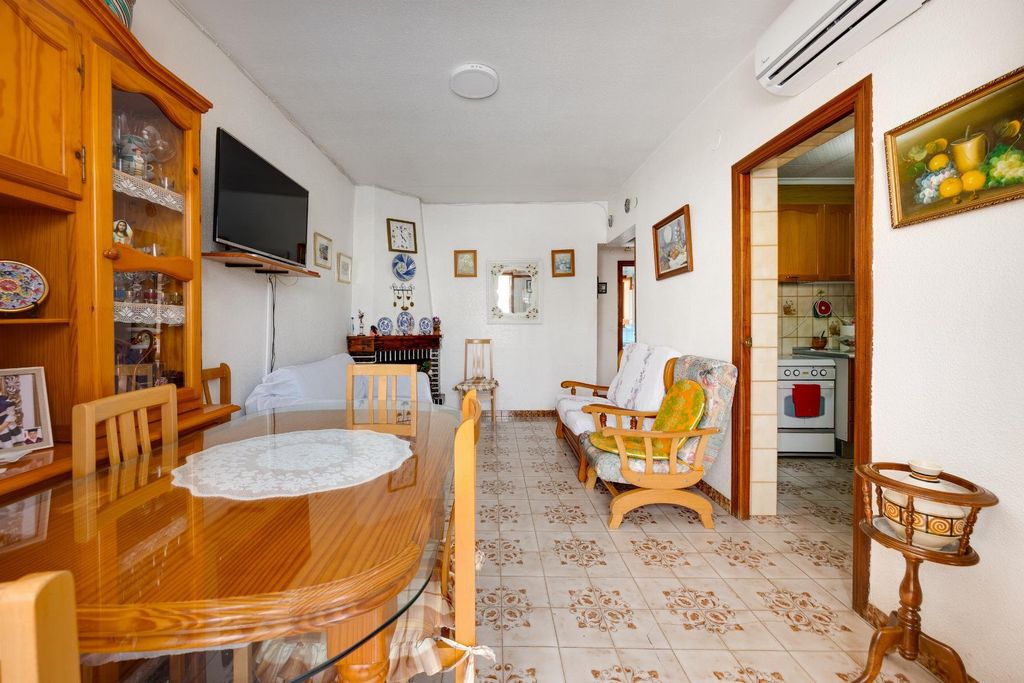 Property photo 3 of 30