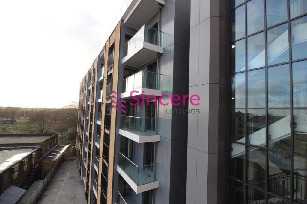 Property photo 3 of 7 5.Png