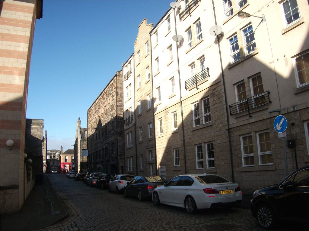 Property photo 3 of 3 Picture No. 01