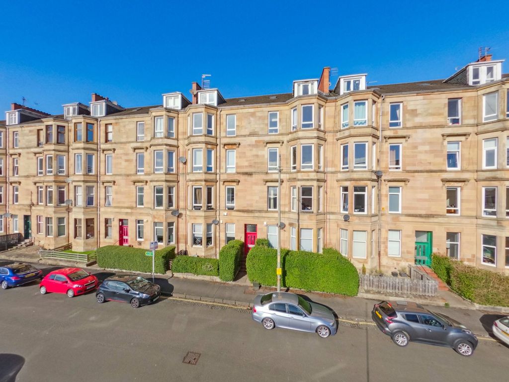 Property photo 1 of 30