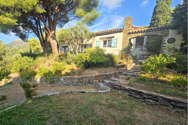 Property photo 2 of 7