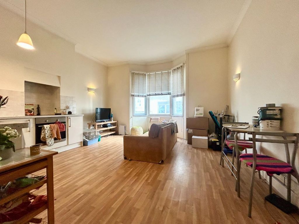 Property photo 2 of 5 Open Plan Living Room:Kitchen 2.Jpg