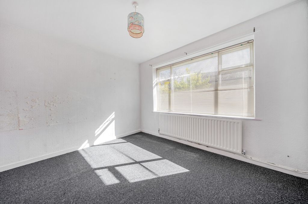 Property photo 3 of 20 1442596-14-69E0B3...