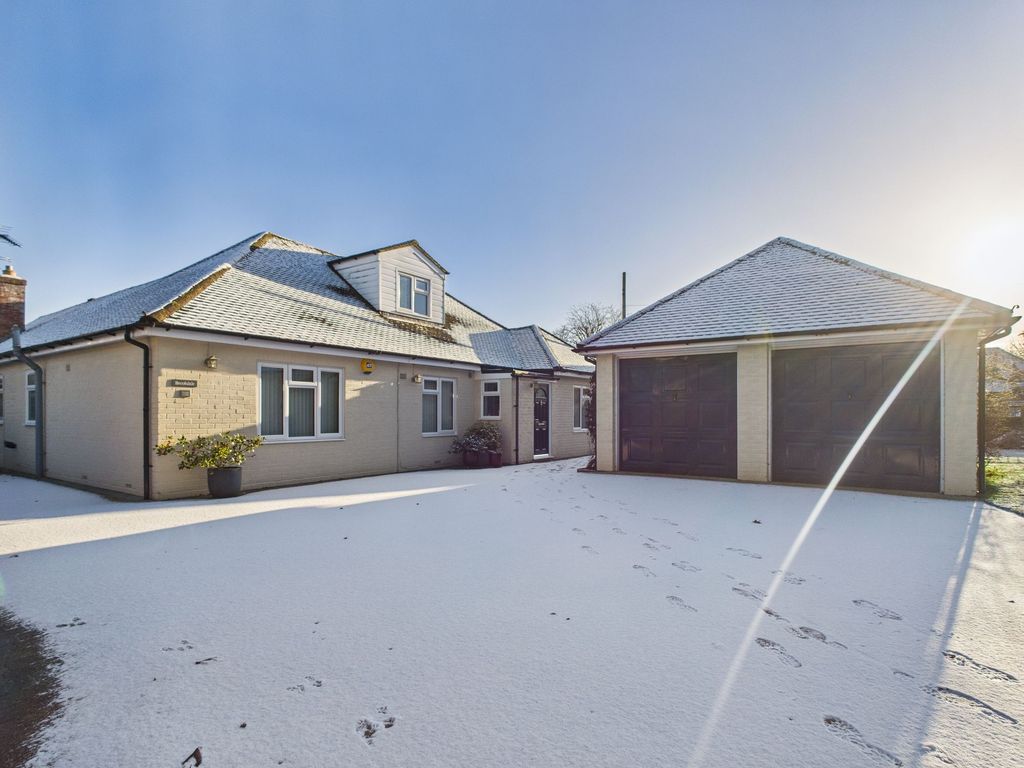 Property photo 1 of 27