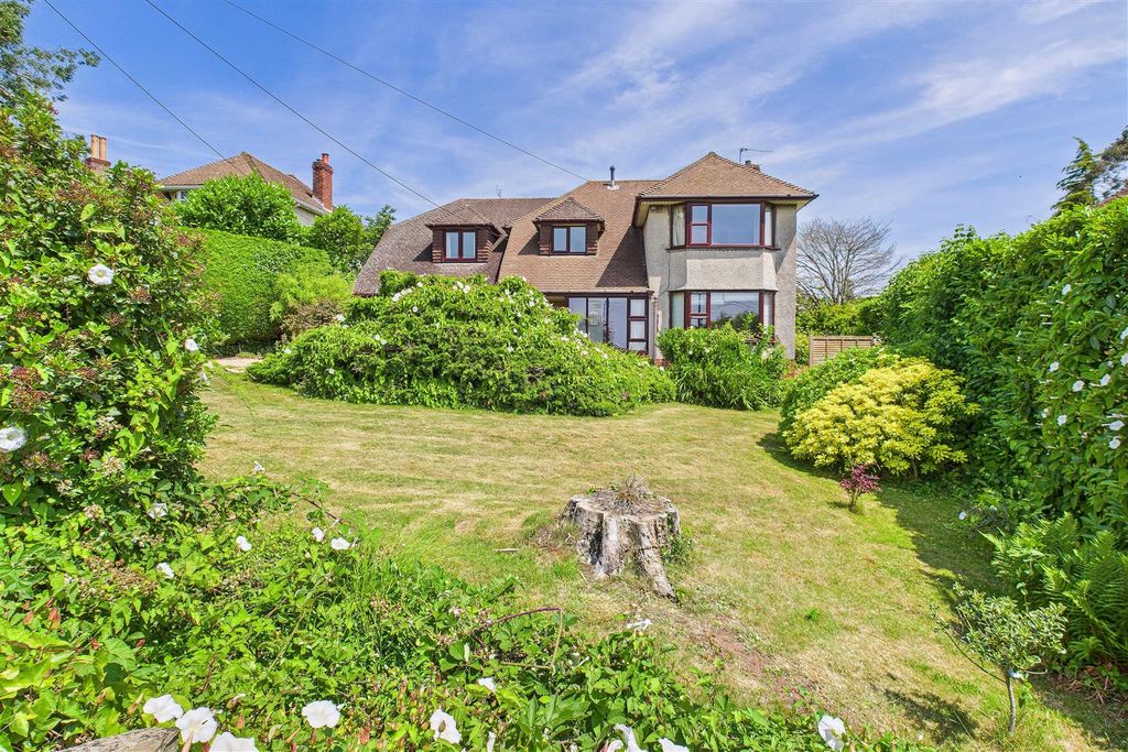 Property photo 1 of 16