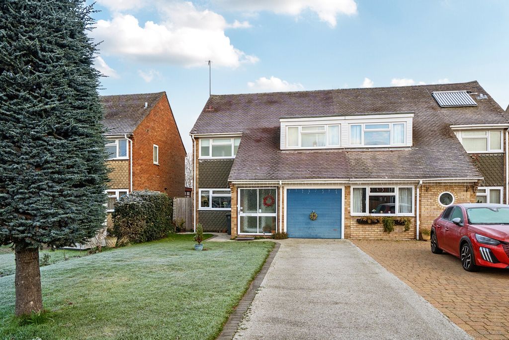 Property photo 1 of 18 1395517-19-695d05...