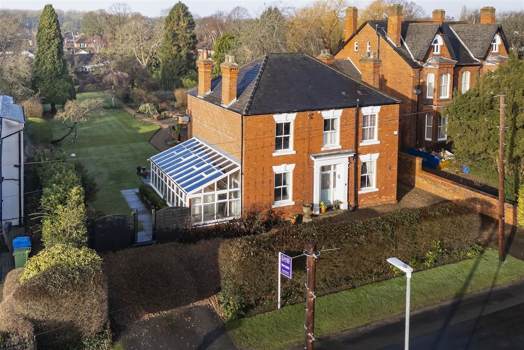 Property photo 1 of 30 Introduction