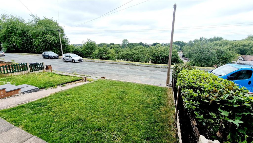 Property photo 3 of 19 Front Garden View