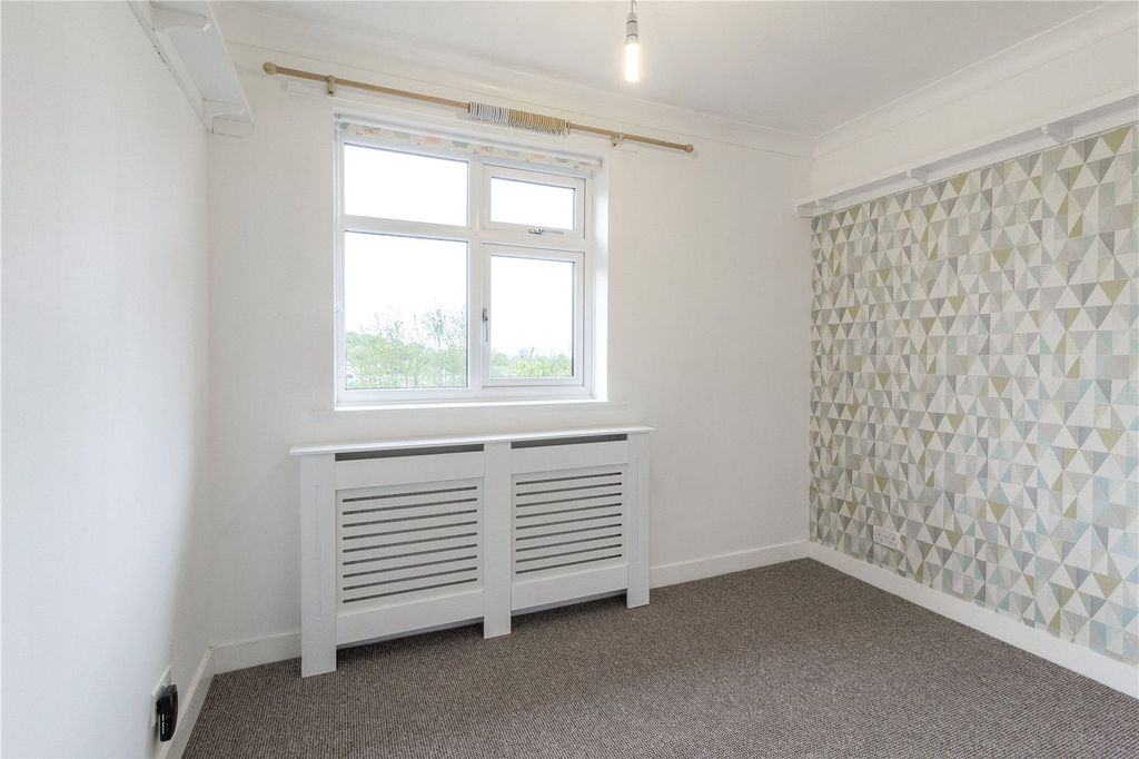 Additional image 10 of 4 bed semi-detached house to rentHillside Way, Weston Favell Village, Northampton, Northamptonshire NN3