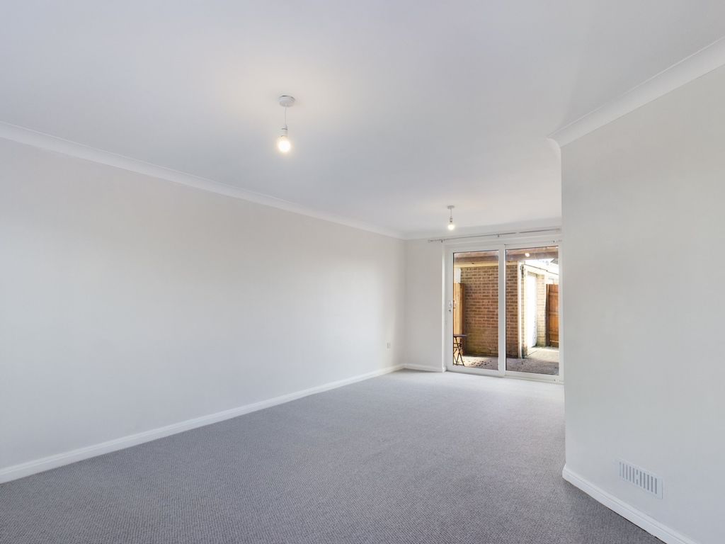 Property photo 3 of 7 Living Dining Area