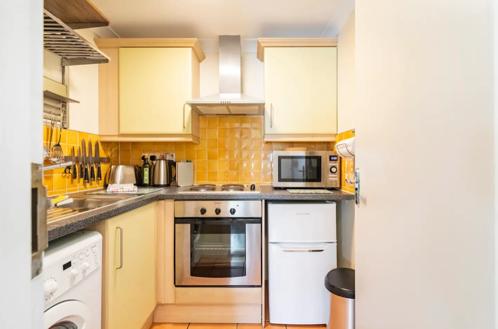 Property photo 3 of 26