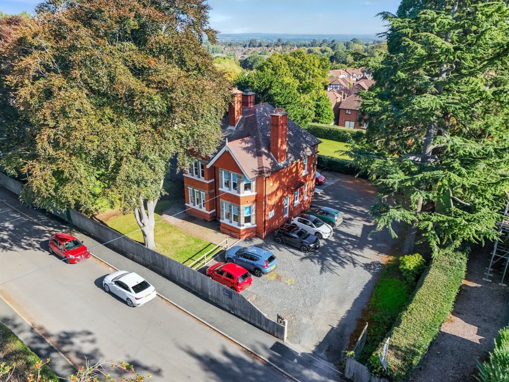 Property photo 1 of 27 4563971