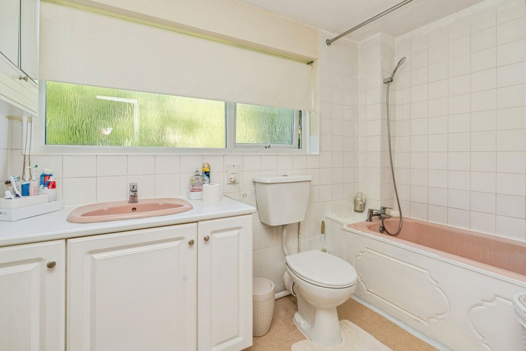 Property photo 3 of 12 Pbox-Img.Jpg
