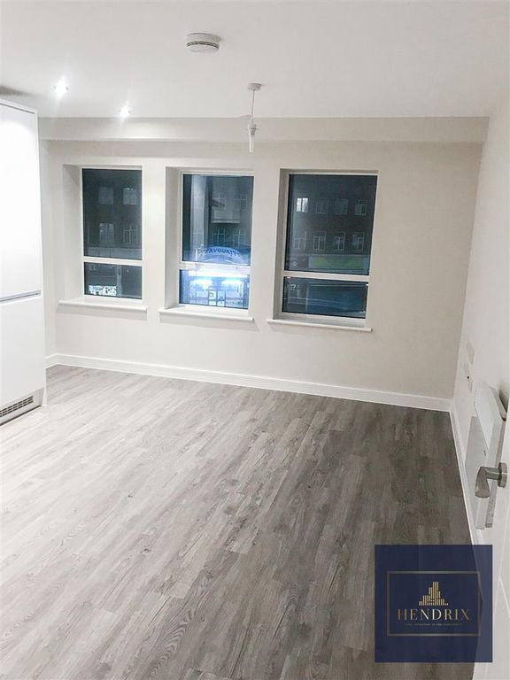 Property photo 3 of 10 Whatsapp Image 2025-11-11 At 17.17.55 (6).Jpg