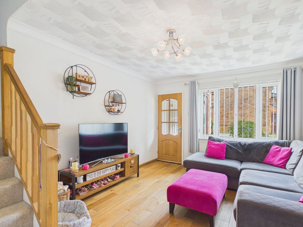 Property photo 2 of 19
