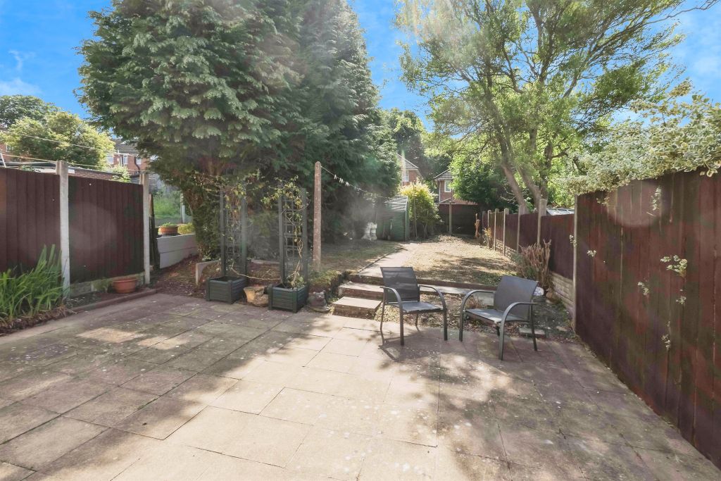 Property photo 3 of 17