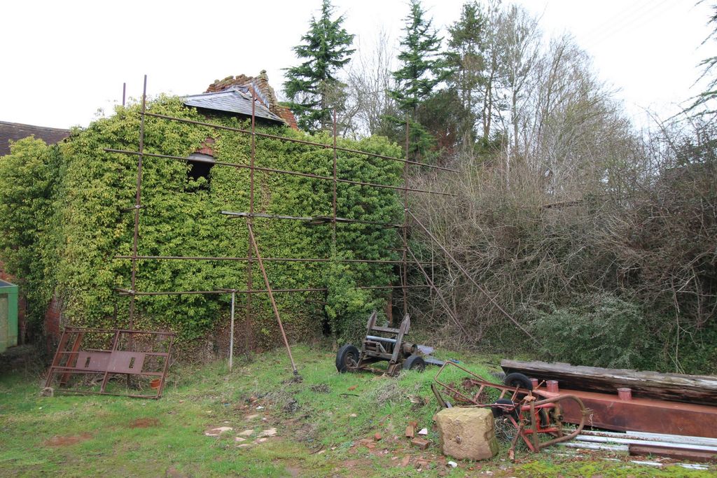 Property photo 2 of 17 Photo 1