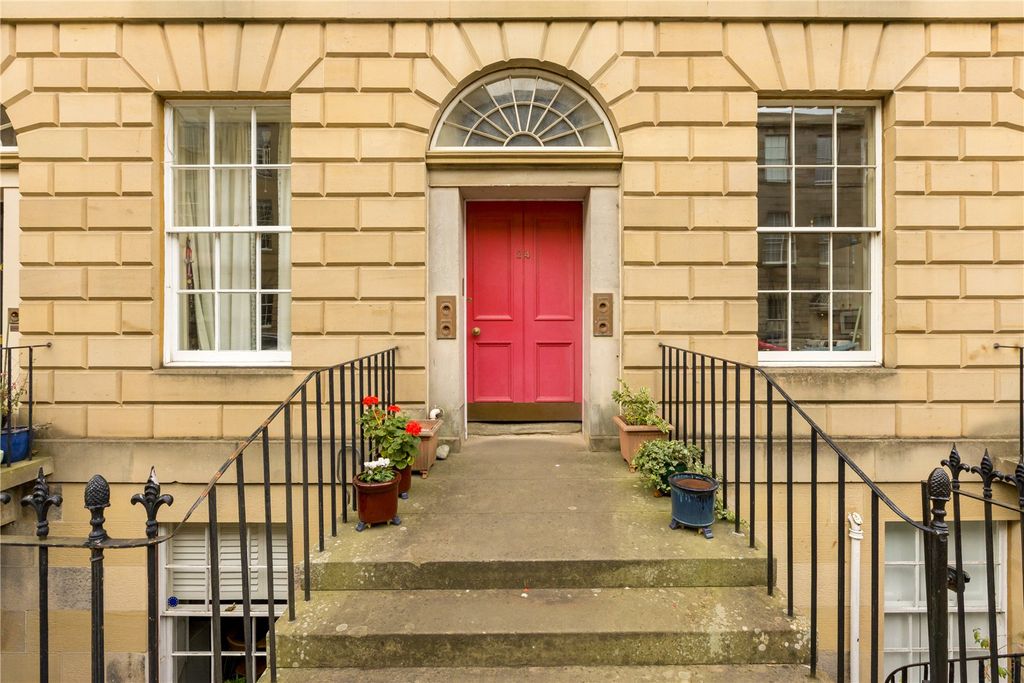 Property photo 2 of 17 Picture No. 06