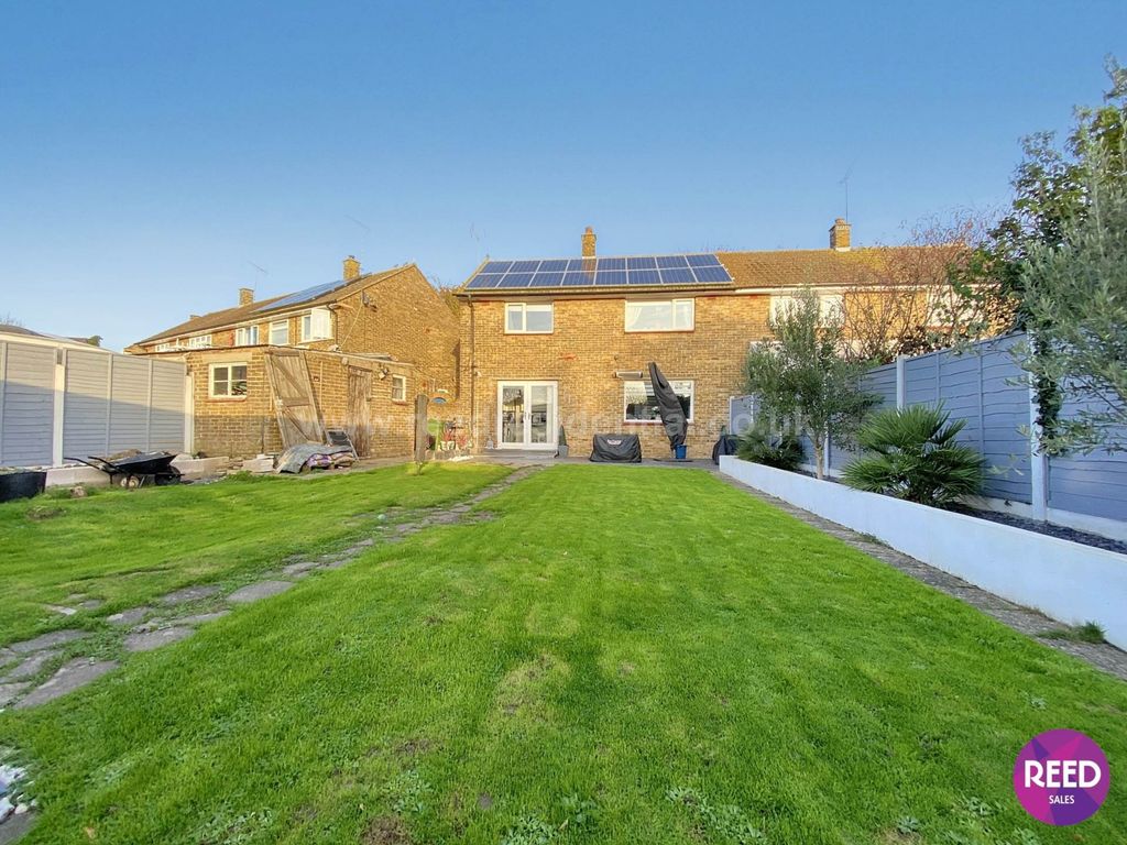 Property photo 3 of 6