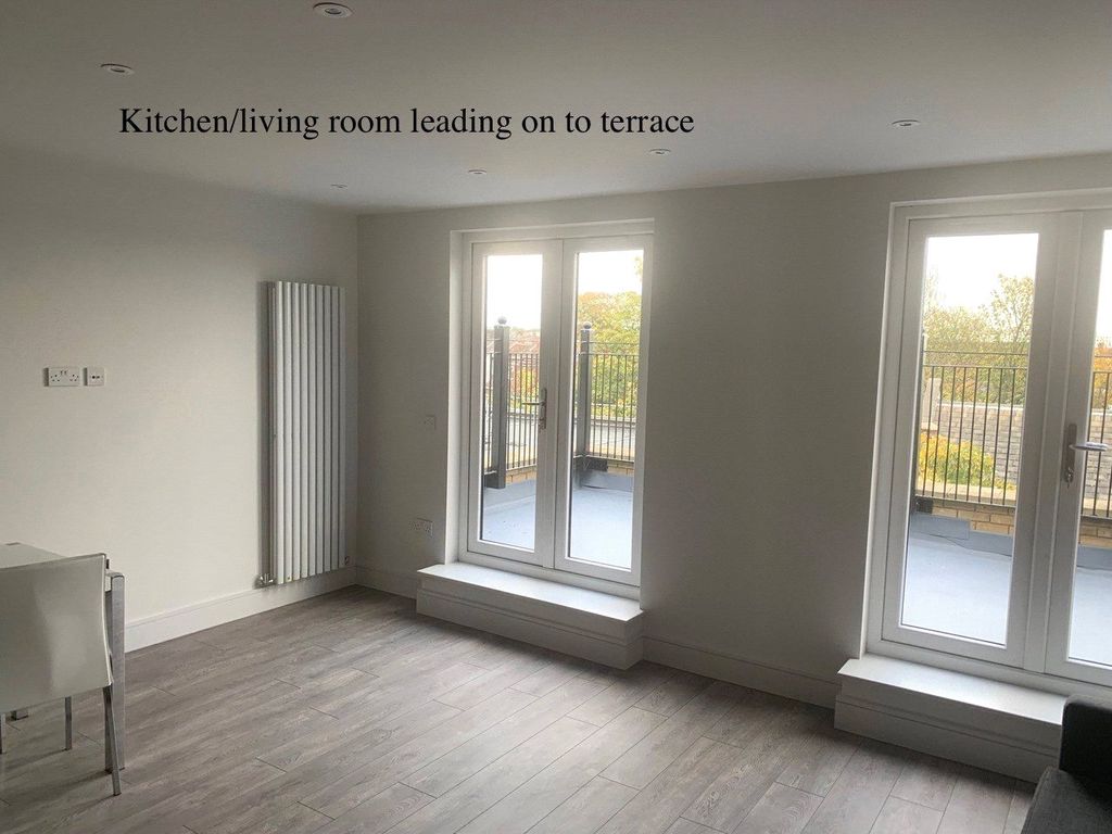 Property photo 2 of 7 Picture No. 08