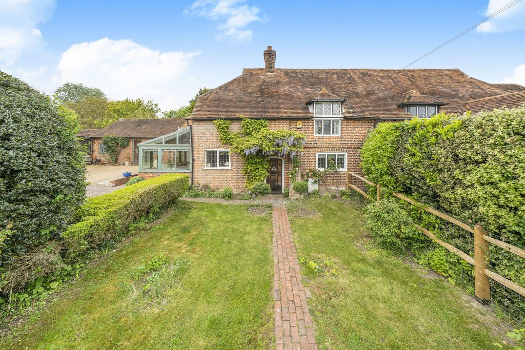 Property photo 2 of 30