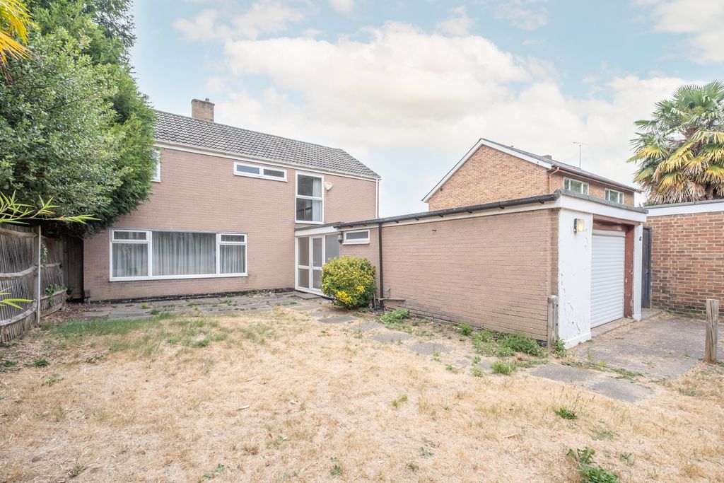 Property photo 1 of 12