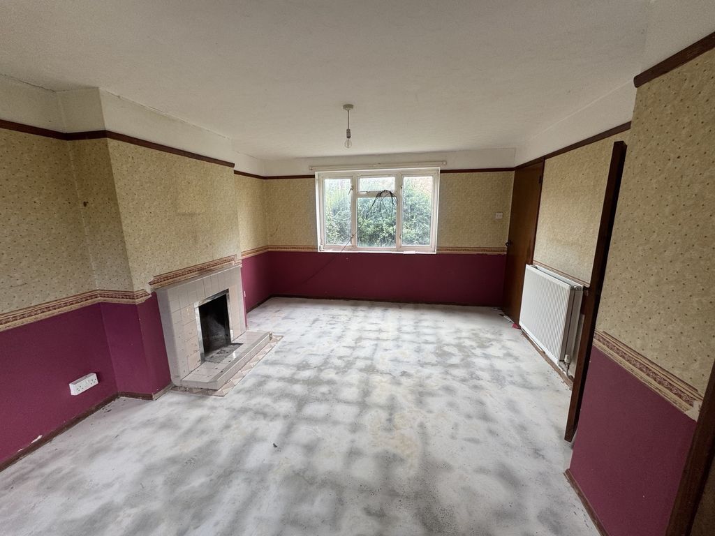 Property photo 3 of 11 Img_8141.Jpg