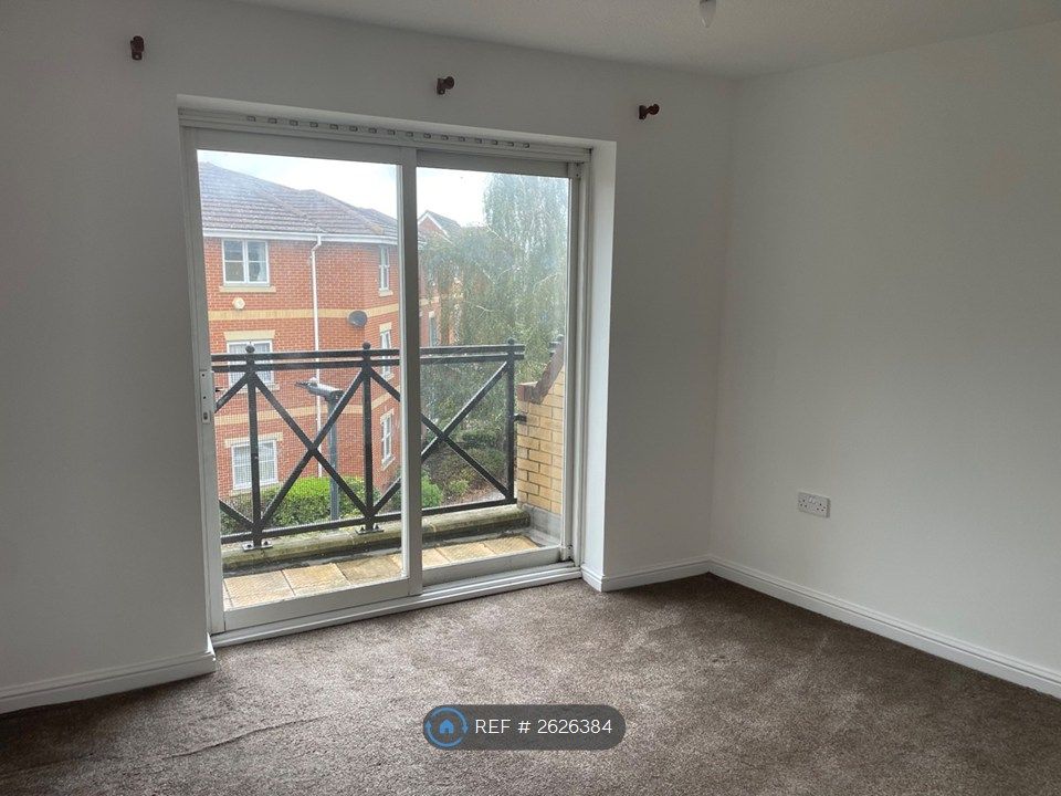 Property photo 2 of 30
