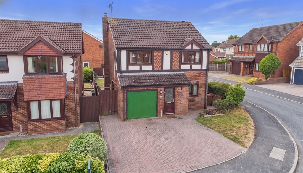 Property photo 1 of 30 4608901