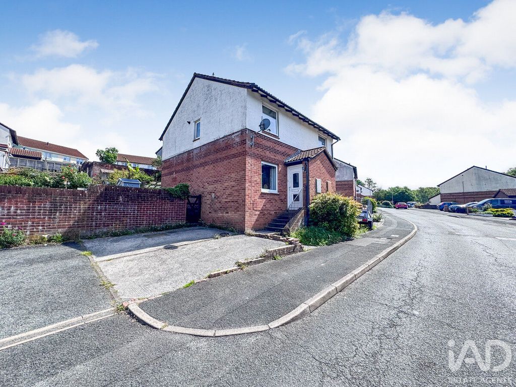 Property photo 1 of 15