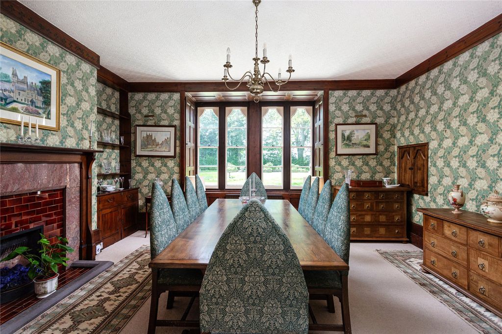 Property photo 2 of 24 Dining Room