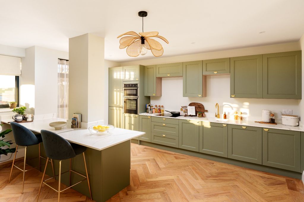 Property photo 1 of 23 4439740