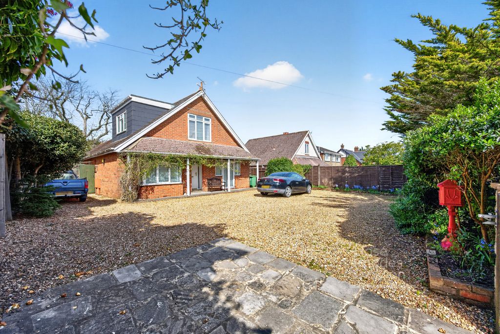 Property photo 1 of 29 Pbox-Img.Jpg