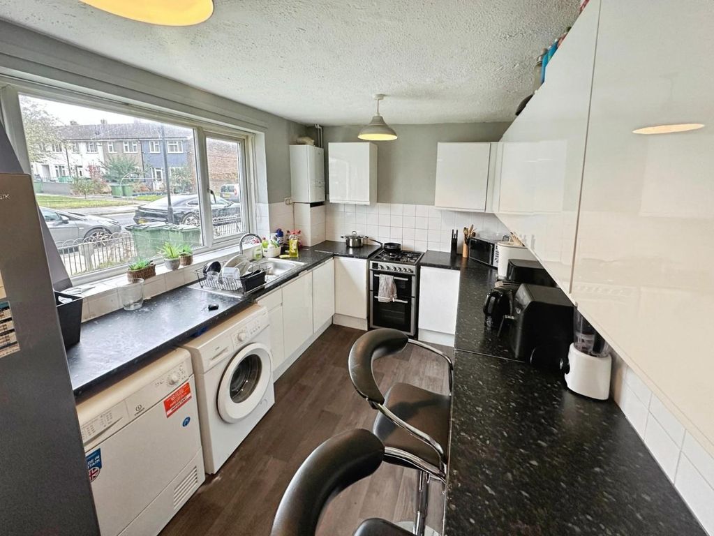 Property photo 3 of 12 User_Edited_Photo-257B2Fed_User-Edited-5B2Feecf-12